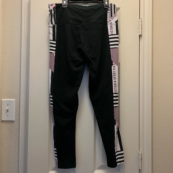 Victoria’s Secret leggings - Picture 2 of 4